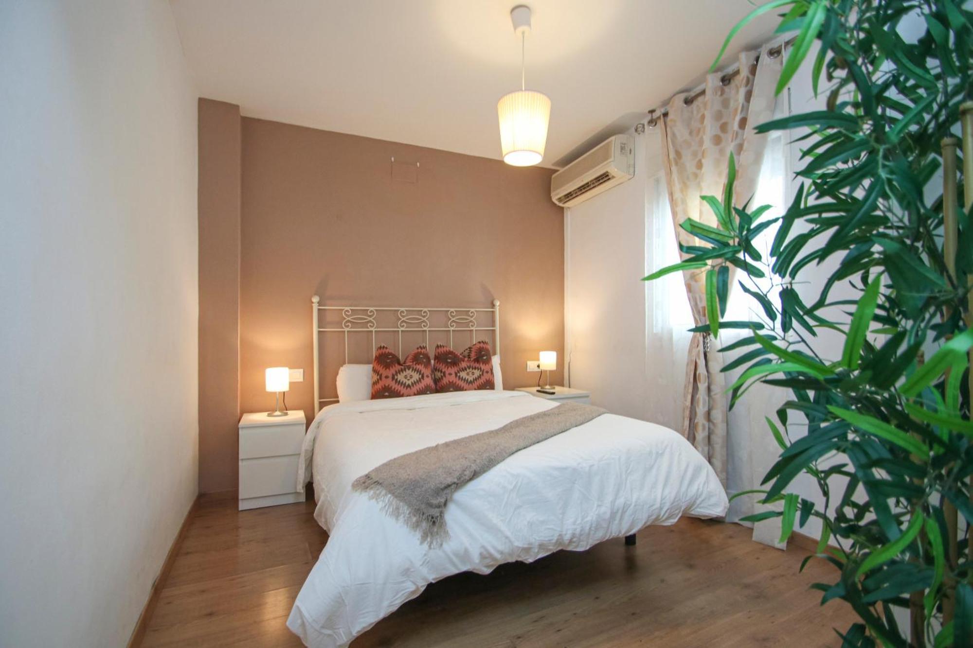 Spacious 2 Bedroom Apt In The Heart Of Triana Sevilla Exterior foto
