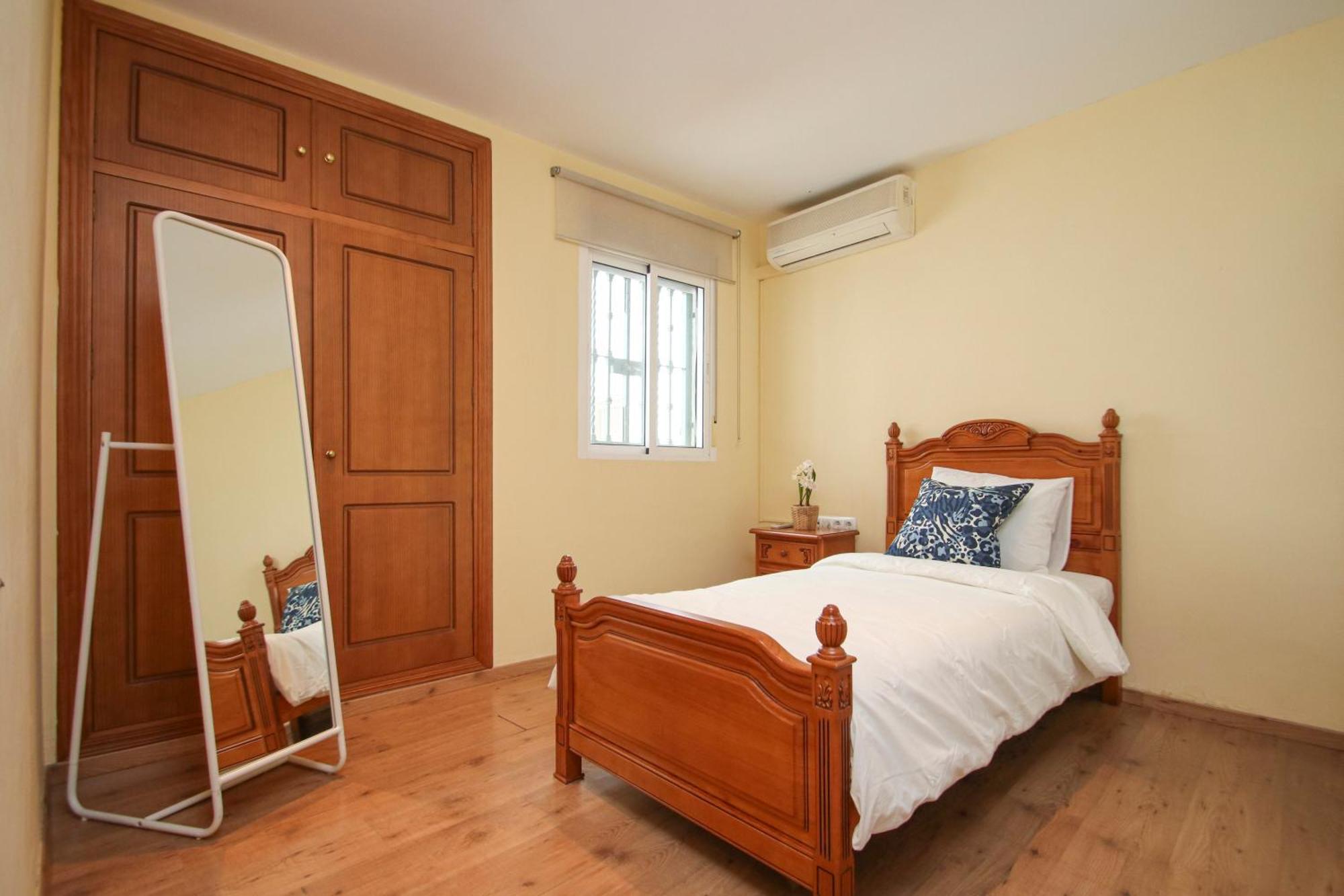 Spacious 2 Bedroom Apt In The Heart Of Triana Sevilla Exterior foto
